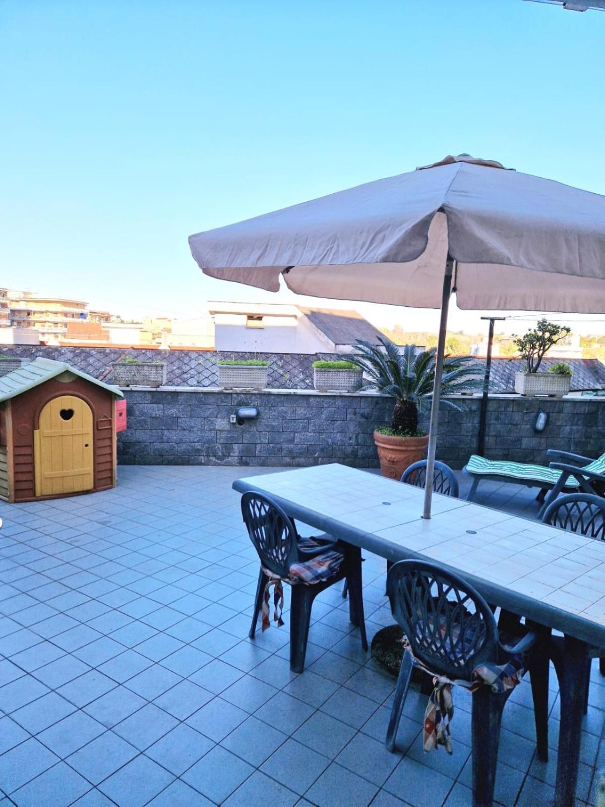 Fuga A Napoli Apartment Nápoles Exterior foto